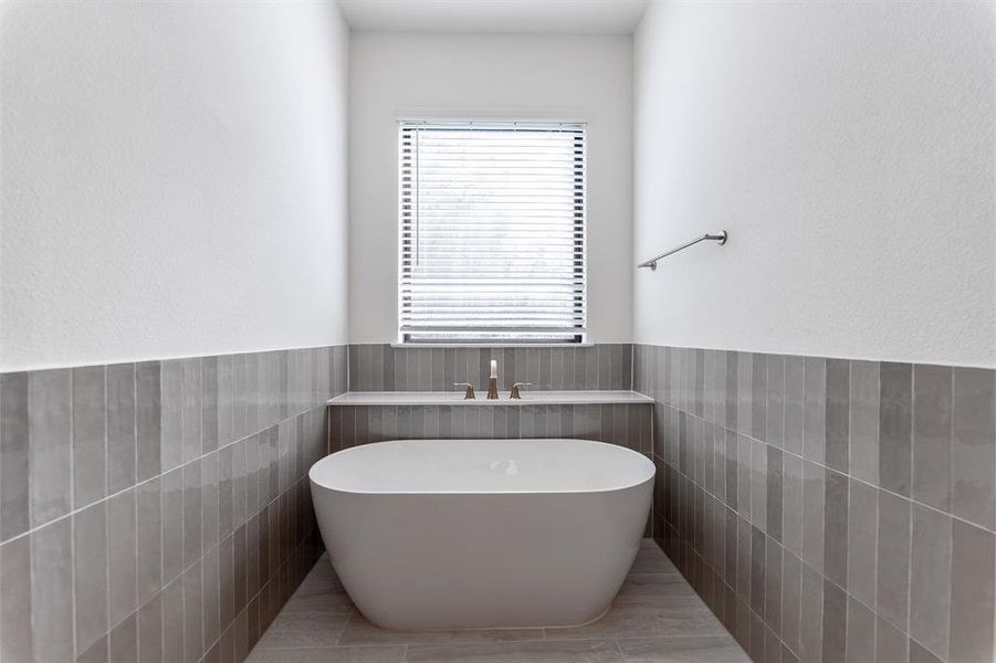 Image 27 of a home in Sonoma Verde. Image 27 of a home in Sonoma Verde.