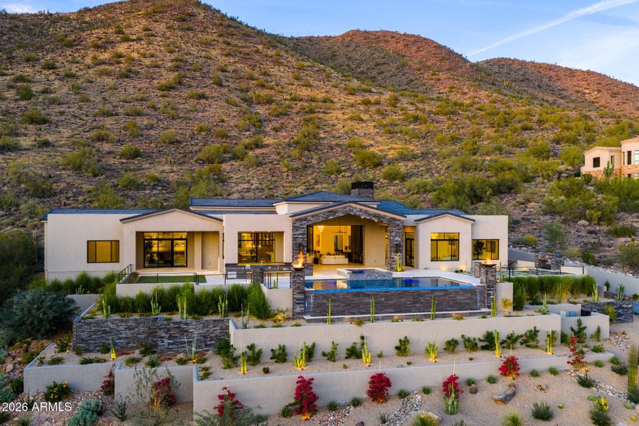 MLS - 11520 E Dreyfus Ave - Scottsdale,