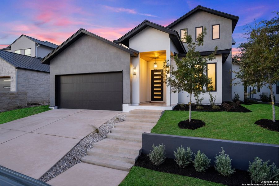 Exterior details and patio area of a home in , San Antonio (Image 26).