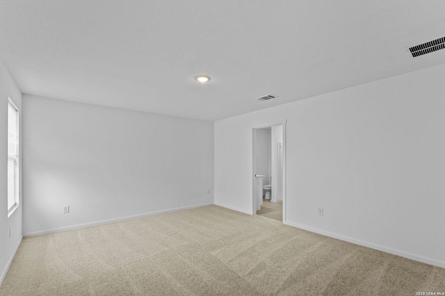 Spacious, unfurnished interior of a new home in Smiley Ranch, San Antonio (Image 21). Spacious, unfurnished interior of a new home in Smiley Ranch, San Antonio (Image 21).