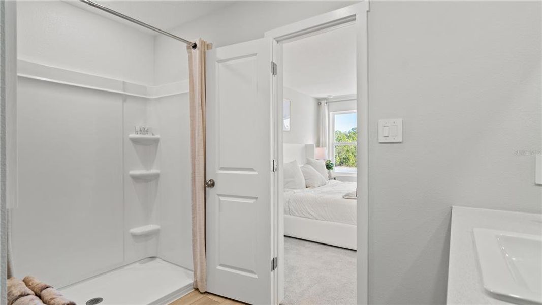Furnished interior view inside a new home in , Winter Haven (Image 24).