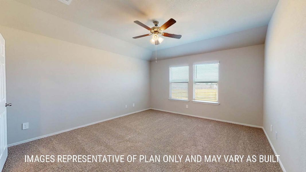 Spacious, unfurnished interior of a new home in The Villages at Schwertner Ranch, Jarrell (Image 12).