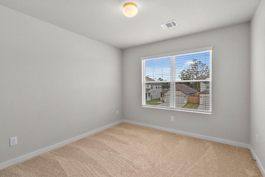 Spacious, unfurnished interior of a new home in Cypresswood Landing, Humble (Image 19).