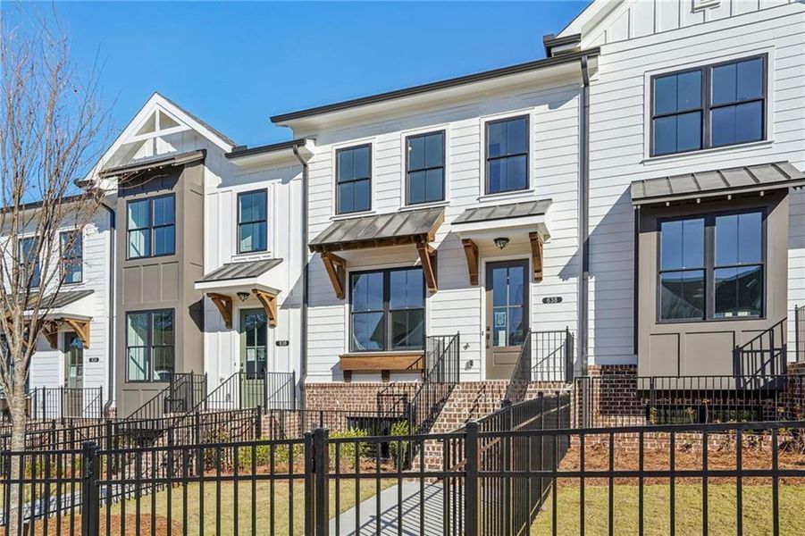 Image 34 of a home in .