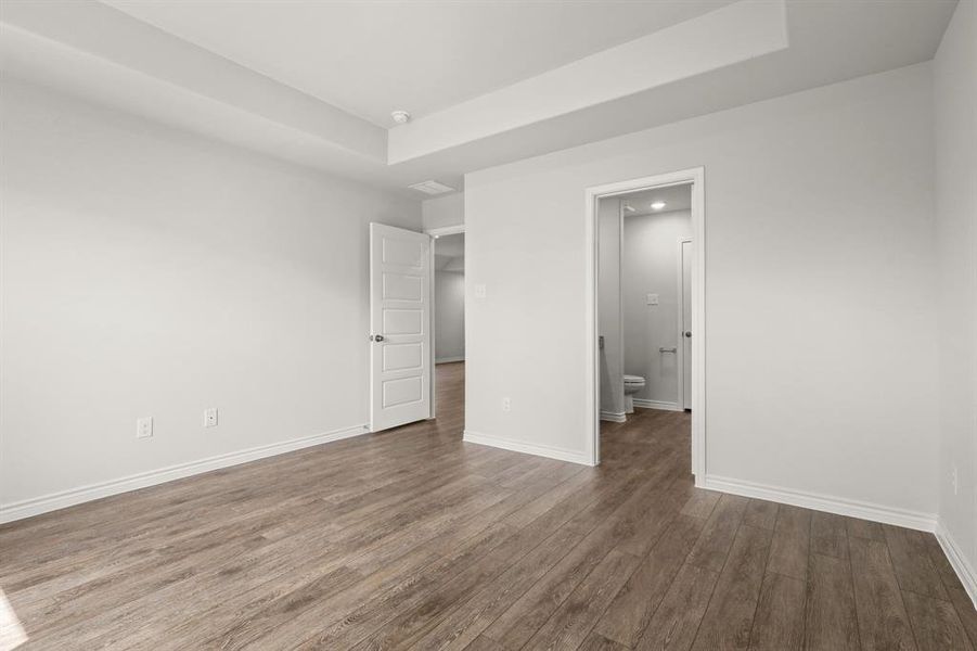 Spacious, unfurnished interior of a new home in Christian Meadows, Ennis (Image 28).