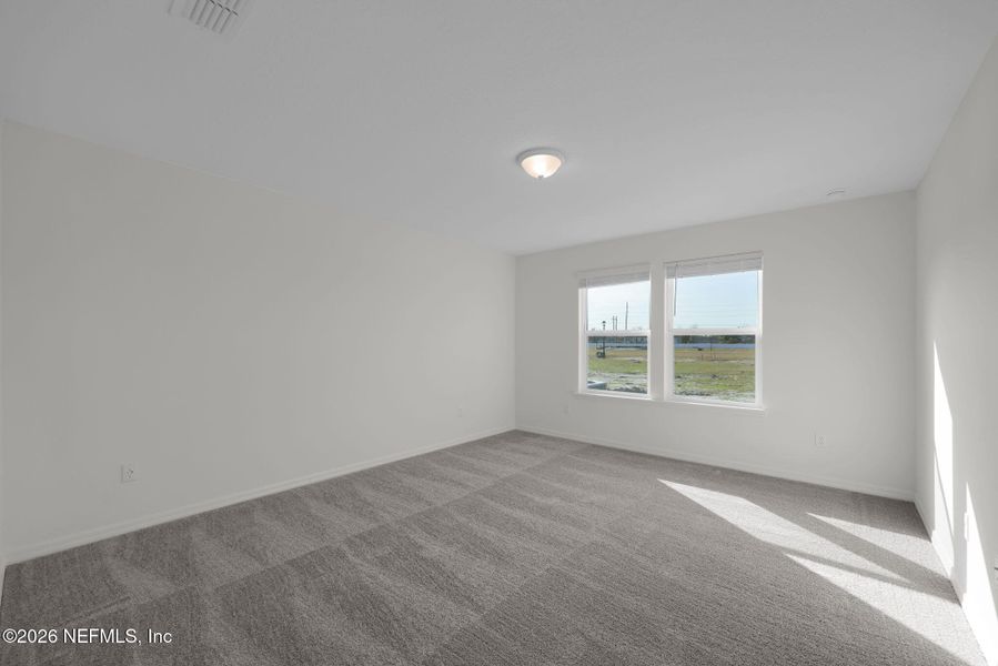 Spacious, unfurnished interior of a new home in Wells Landing, Jacksonville (Image 22).