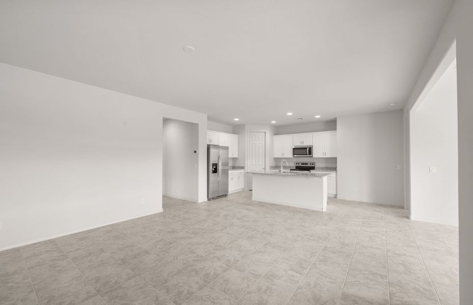 Spacious, unfurnished interior of a new home in Hayden Estates, Buckeye (Image 25). Spacious, unfurnished interior of a new home in Hayden Estates, Buckeye (Image 25).