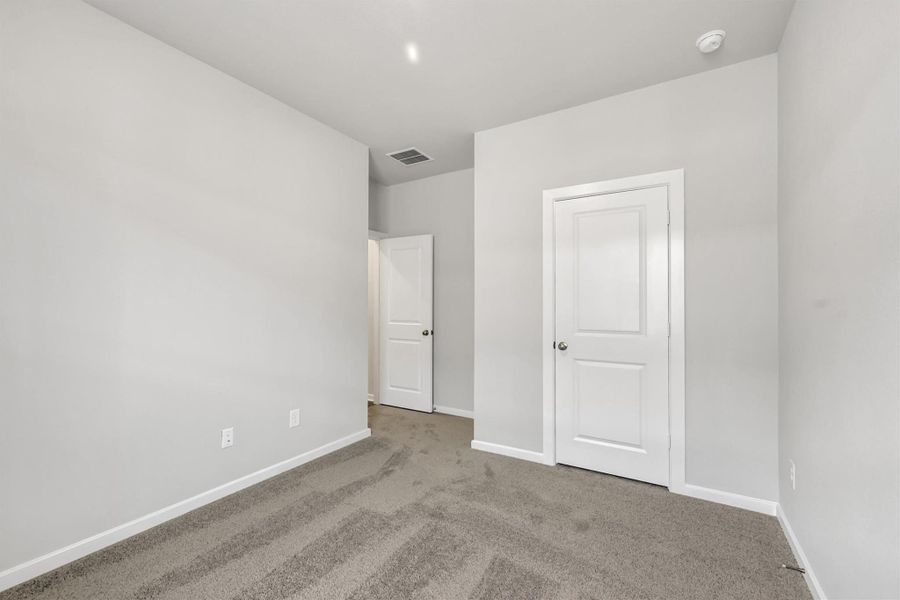 Spacious, unfurnished interior of a new home in La Segarra 40', Brookshire (Image 22). Spacious, unfurnished interior of a new home in La Segarra 40', Brookshire (Image 22).