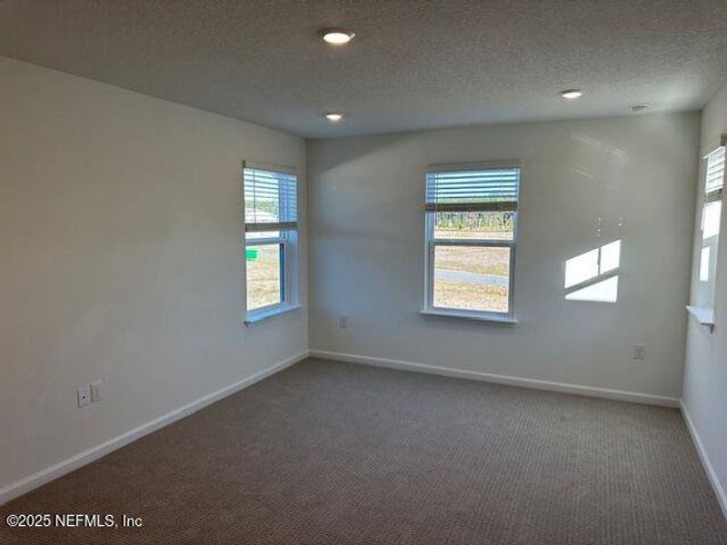 Spacious, unfurnished interior of a new home in , St. Augustine (Image 24).