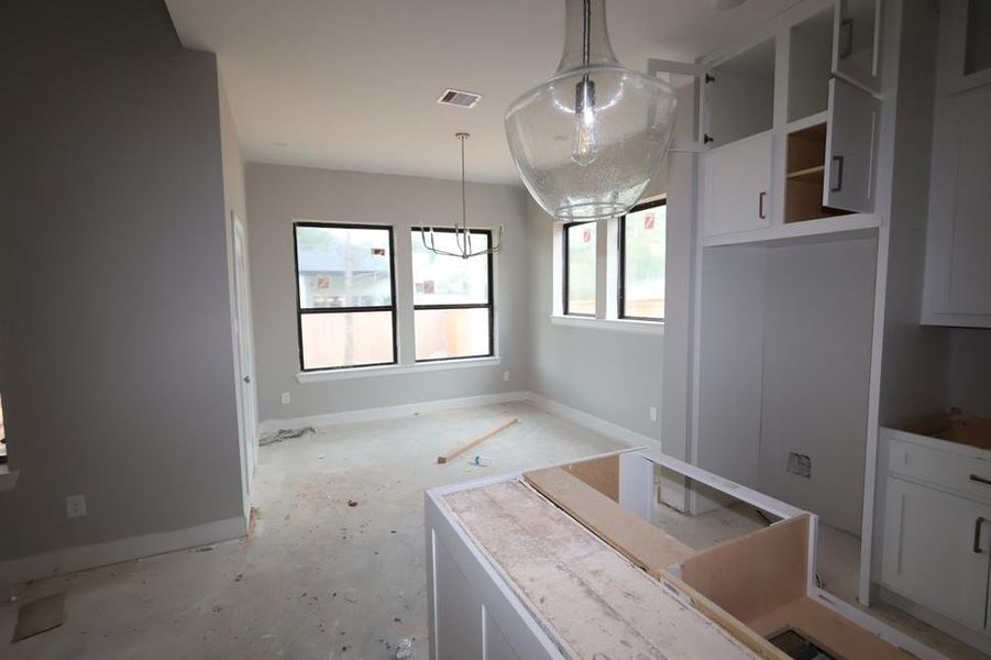 Spacious, unfurnished interior of a new home in Kresston, Magnolia (Image 13).