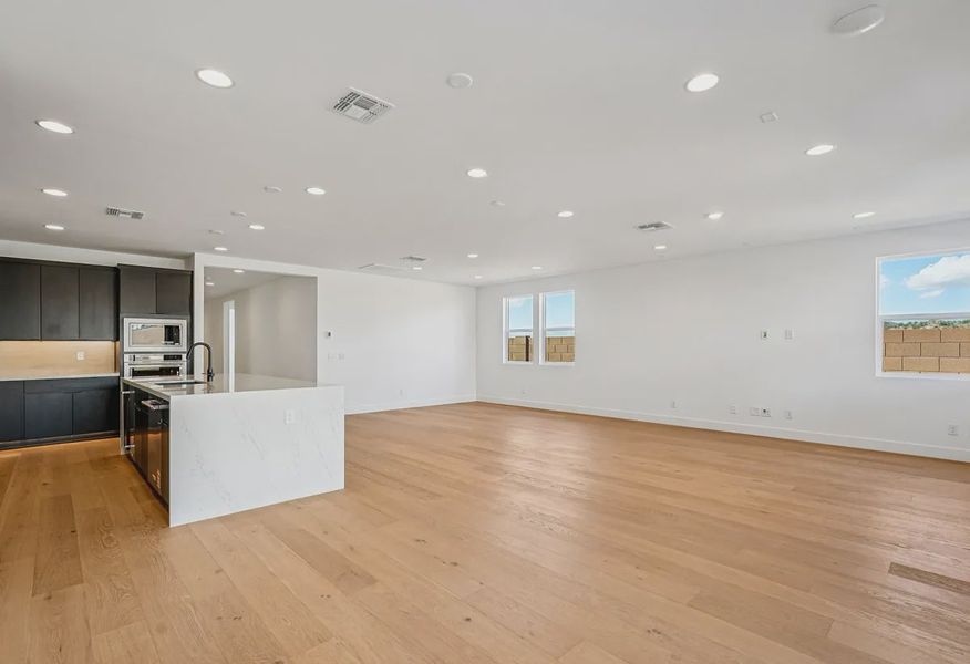 Great Room - 4 of 10