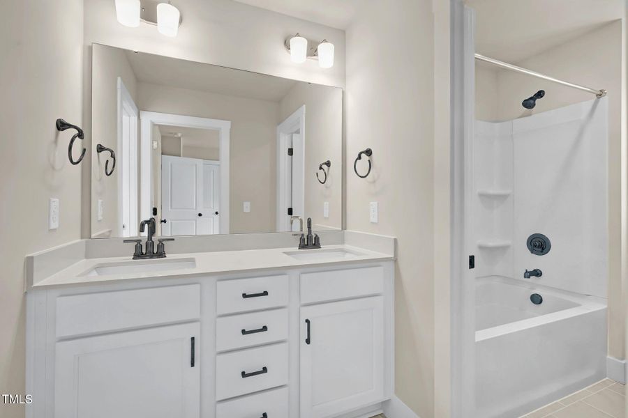 36-web-or-mls-1905-old-bramble-lane-fuqu