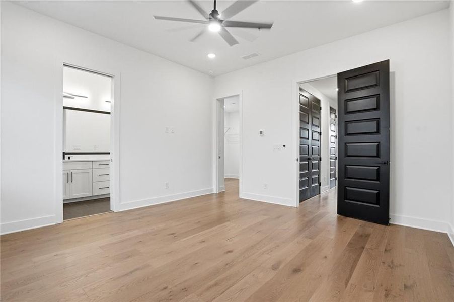 Spacious, unfurnished interior of a new home in , Alpharetta (Image 18). Spacious, unfurnished interior of a new home in , Alpharetta (Image 18).