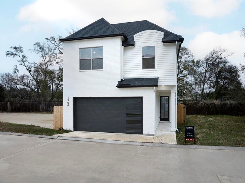 Front exterior of a new home in , Houston, TX, highlighting curb appeal (Image 2). Front exterior of a new home in , Houston, TX, highlighting curb appeal (Image 2).