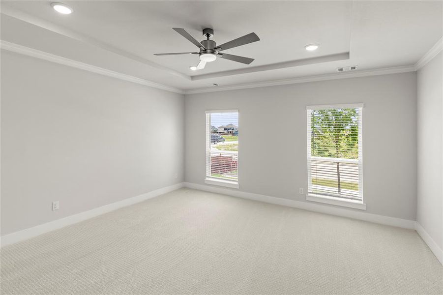 Spacious, unfurnished interior of a new home in Villages of Creekwood, Frisco (Image 15). Spacious, unfurnished interior of a new home in Villages of Creekwood, Frisco (Image 15).