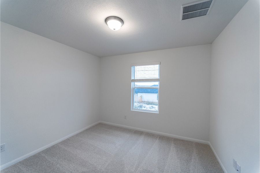 Spacious, unfurnished interior of a new home in Cool Water, Jarrell (Image 17).