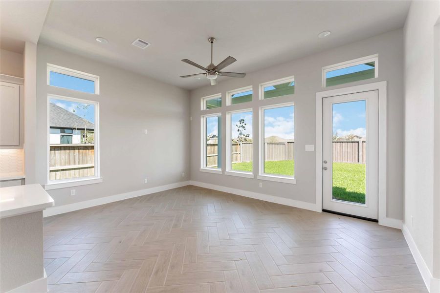 Spacious, unfurnished interior of a new home in Arabella on the Prairie, Richmond (Image 19).