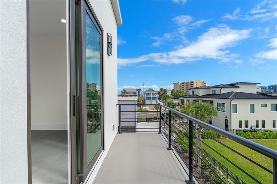 Exterior details and patio area of a home in , New Smyrna Beach (Image 61).