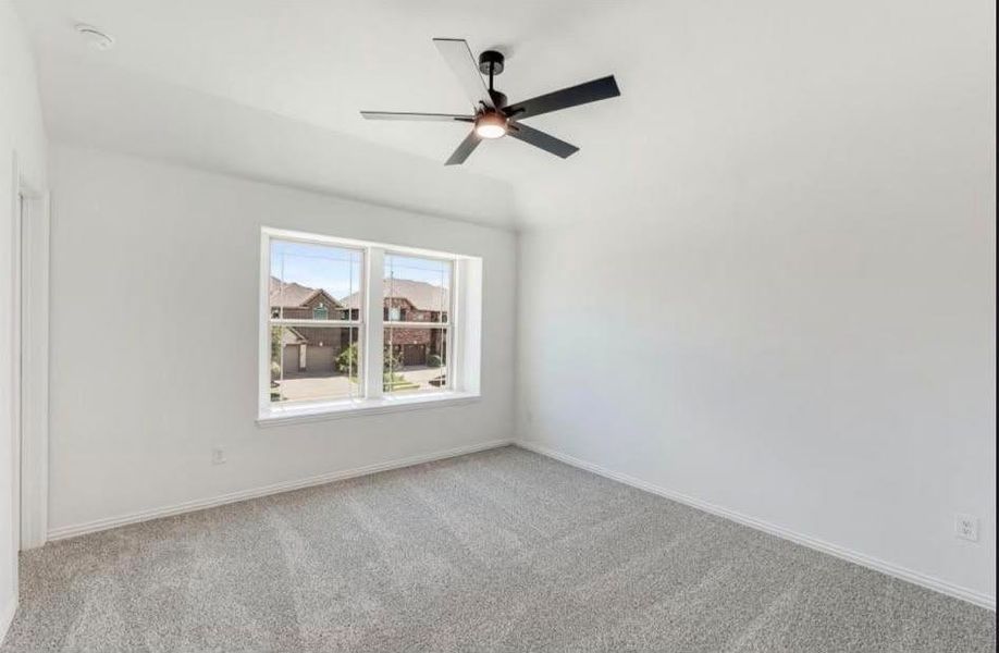 Spacious, unfurnished interior of a new home in Willow Wood Classic 60, McKinney (Image 32). Spacious, unfurnished interior of a new home in Willow Wood Classic 60, McKinney (Image 32).