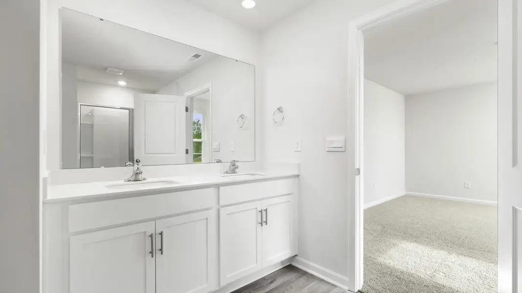 Furnished interior view inside a new home in Willow Mill, Thomasville (Image 7).