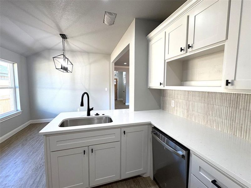 Furnished interior view inside a new home in , Abilene (Image 5).