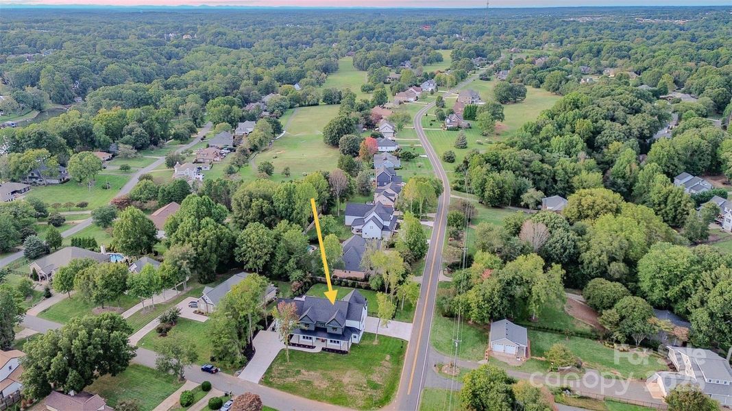 Image 35 of a home in . Image 35 of a home in .