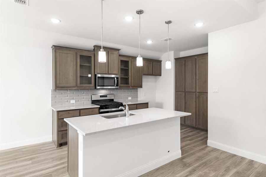 Representative furnished interior of a home built from the Prosper by Pacesetter Homes in Timberbrook, Justin (Image 6).