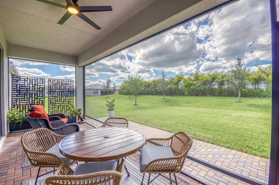 Exterior details and patio area of a home in , Port St. Lucie (Image 25).