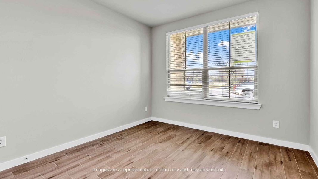 Spacious, unfurnished interior of a new home in Homestead at Parks Bell Ranch, Odessa (Image 13).
