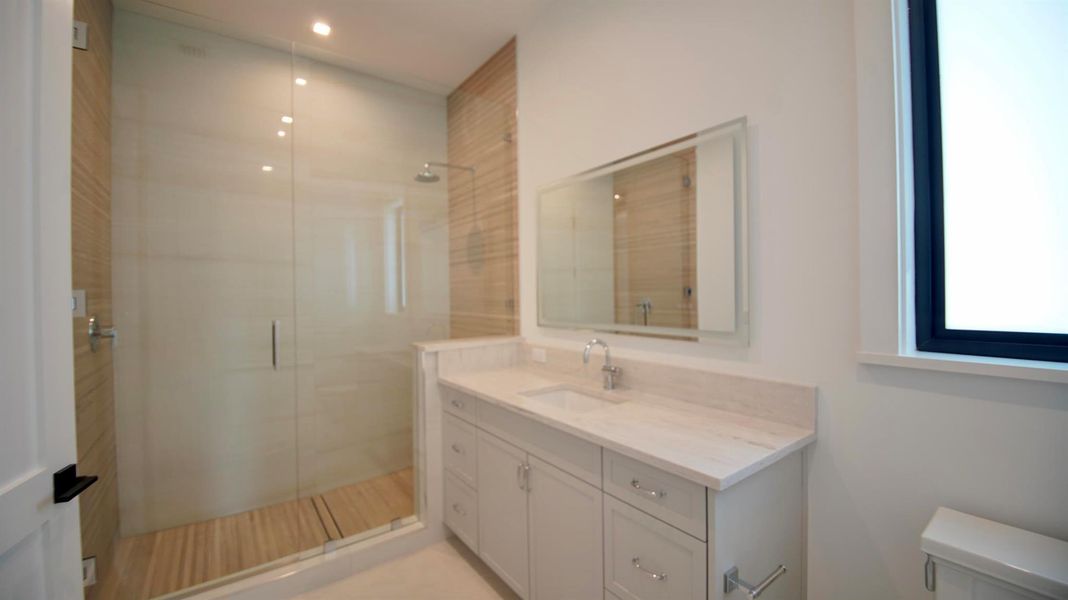 Furnished interior view inside a new home in , Palm Beach Gardens (Image 53).