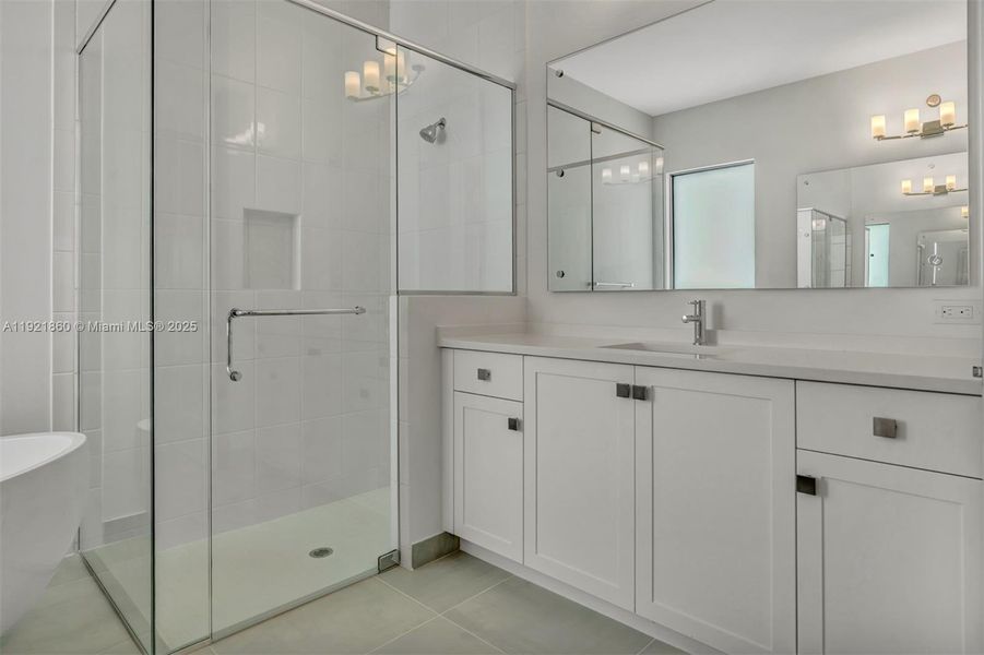 Furnished interior view inside a new home in , Boca Raton (Image 11). Furnished interior view inside a new home in , Boca Raton (Image 11).