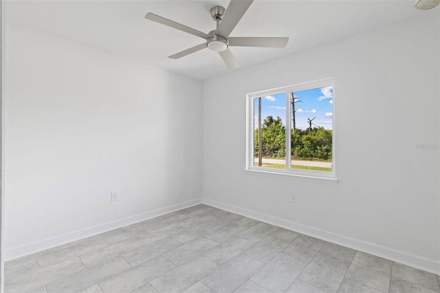 Spacious, unfurnished interior of a new home in , Port Charlotte (Image 28).