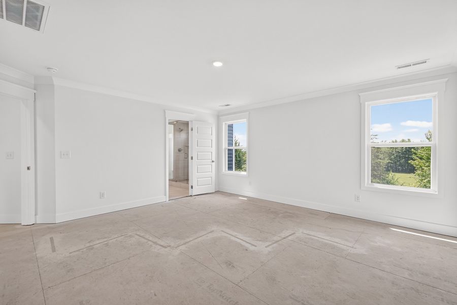 *Photo of actual home. Flooring selection to be installed.