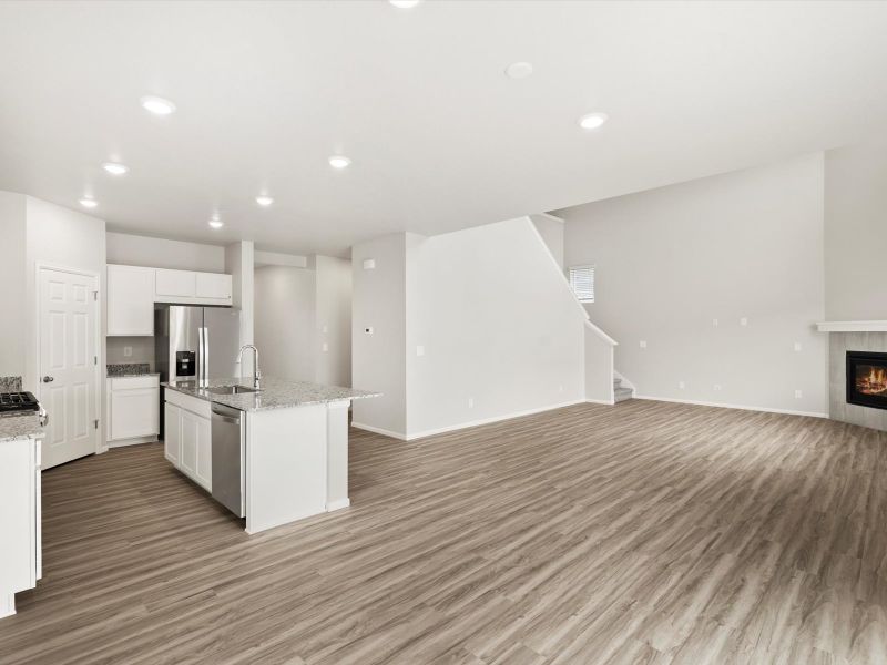 Spacious, unfurnished interior of a new home in Buffalo Highlands: The Flora Collection, Commerce City (Image 11).