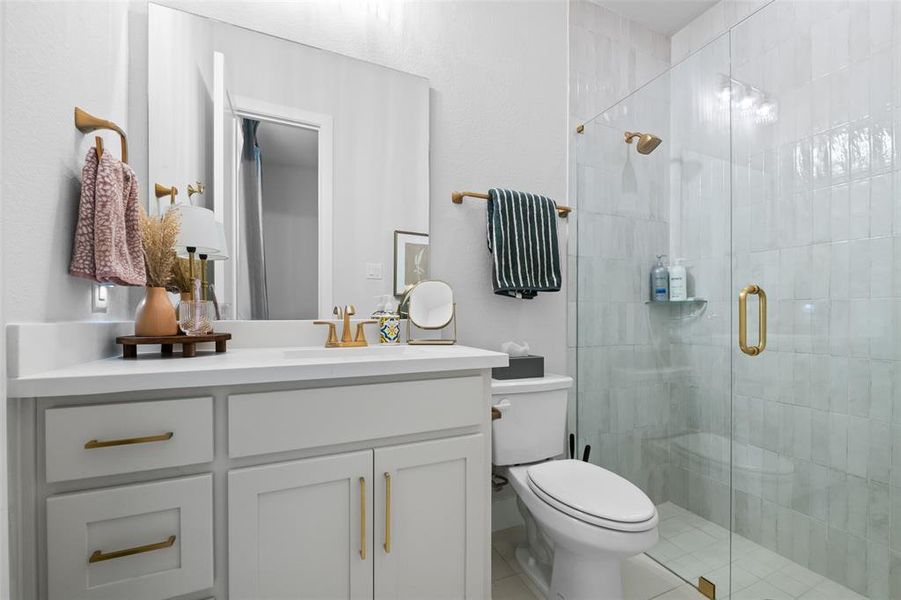 Furnished interior view inside a new home in Star Trail, Prosper (Image 12).