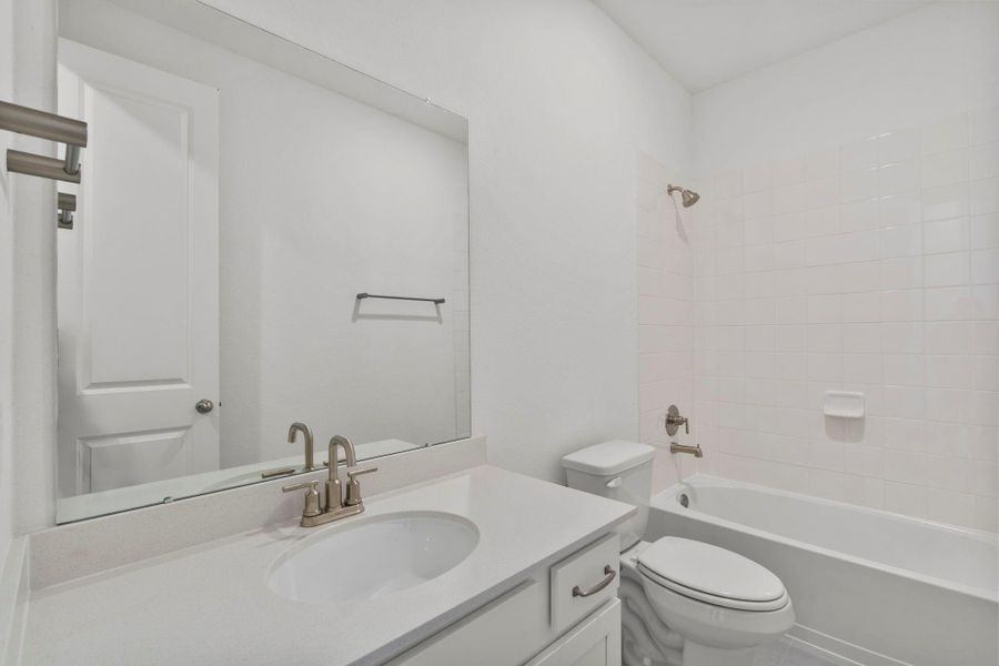 Sample product photo. Actual exterior and interior selections may vary by homesite. Photo may be virtually staged