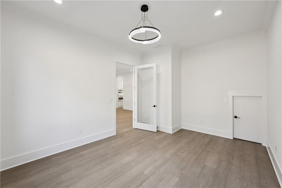 Spacious, unfurnished interior of a new home in , Auburn (Image 51).
