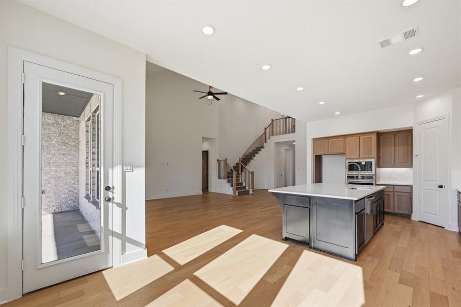 Furnished interior view inside a new home in Sonoma Verde, McLendon-Chisholm (Image 4).