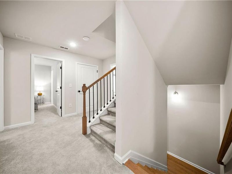 Spacious, unfurnished interior of a new home in Riverwood, Dallas (Image 24).