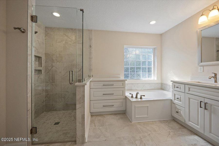 Furnished interior view inside a new home in , Jacksonville (Image 10).