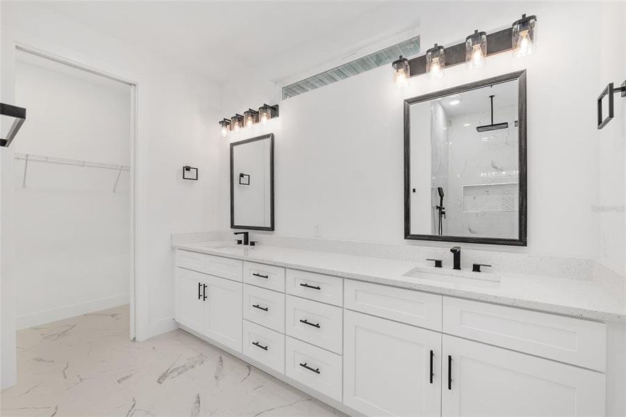 Furnished interior view inside a new home in , Ocala (Image 14).