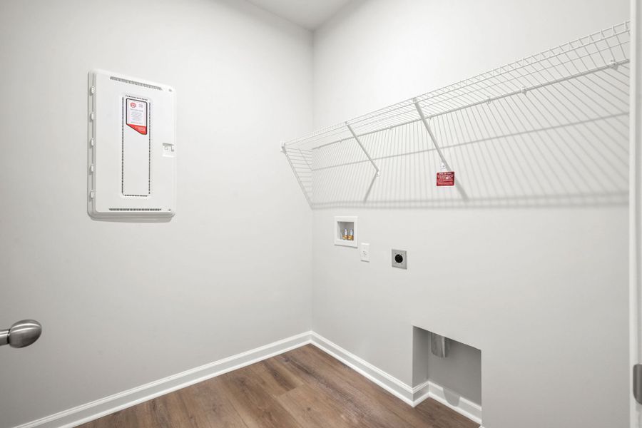 Spacious, unfurnished interior of a new home in Heartwood, Richmond Hill (Image 9). Spacious, unfurnished interior of a new home in Heartwood, Richmond Hill (Image 9).