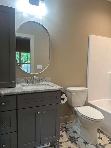 Furnished interior view inside a new home in , Cleveland (Image 7).