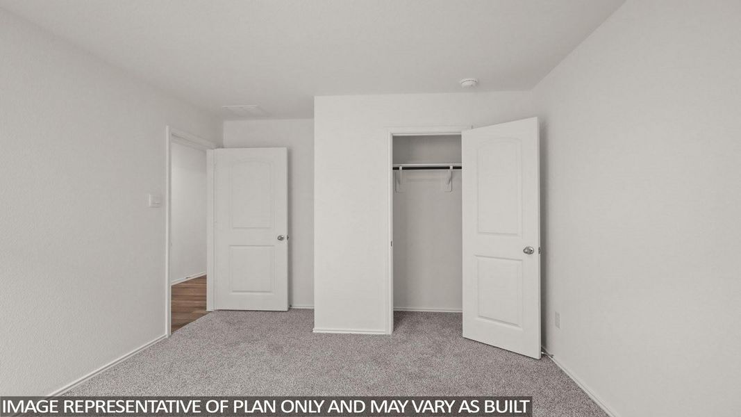 Spacious, unfurnished interior of a new home in Venetian Pines, Conroe (Image 6).