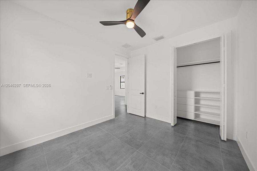 Thoughtfully designed closet system Thoughtfully designed closet system