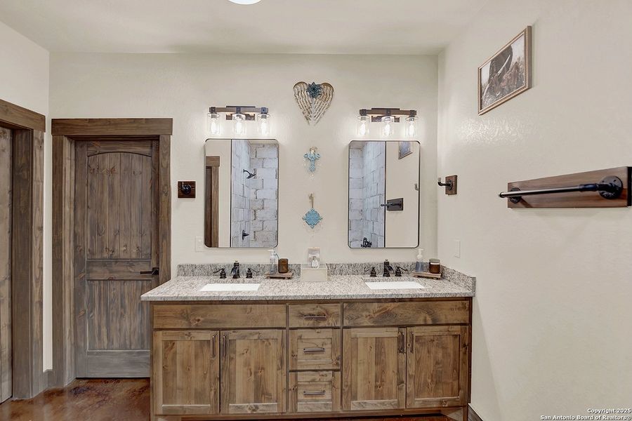 Furnished interior view inside a new home in , Medina (Image 24). Furnished interior view inside a new home in , Medina (Image 24).