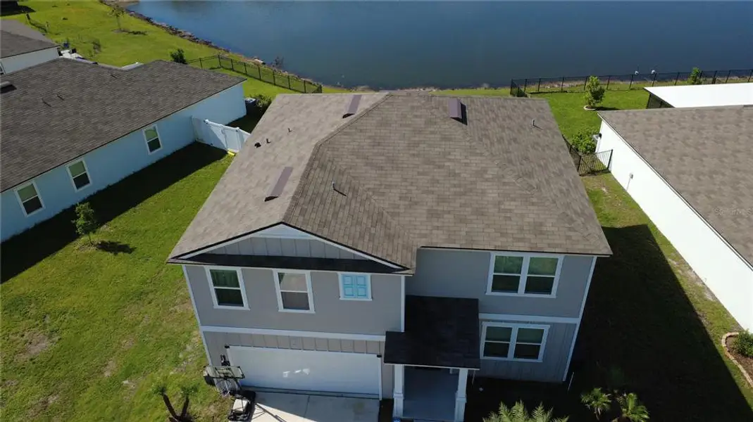 Exterior details and patio area of a home in , Palm Coast (Image 3).