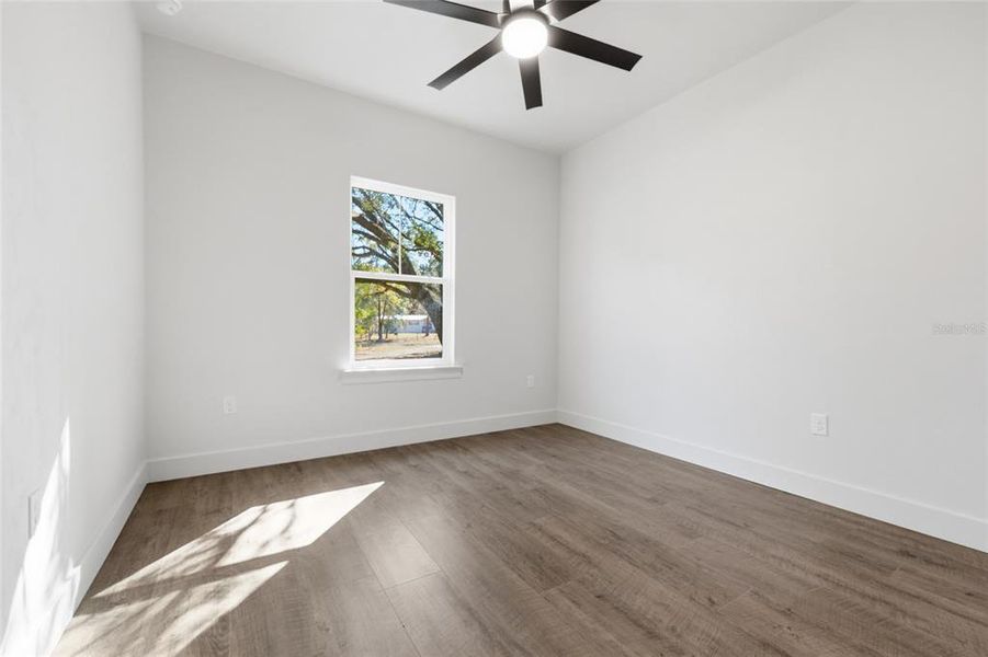 Spacious, unfurnished interior of a new home in , Archer (Image 24).