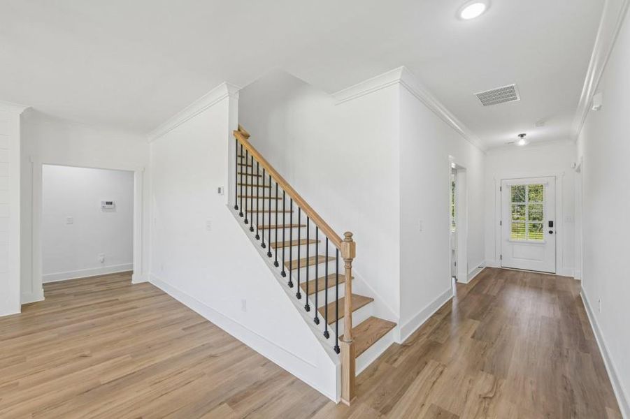 Spacious, unfurnished interior of a new home in Magnolia Ridge, Monroe (Image 37).