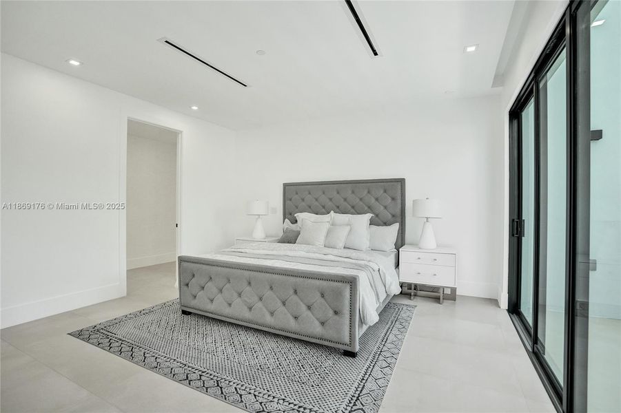 Furnished interior view inside a new home in , Fort Lauderdale (Image 2). Furnished interior view inside a new home in , Fort Lauderdale (Image 2).